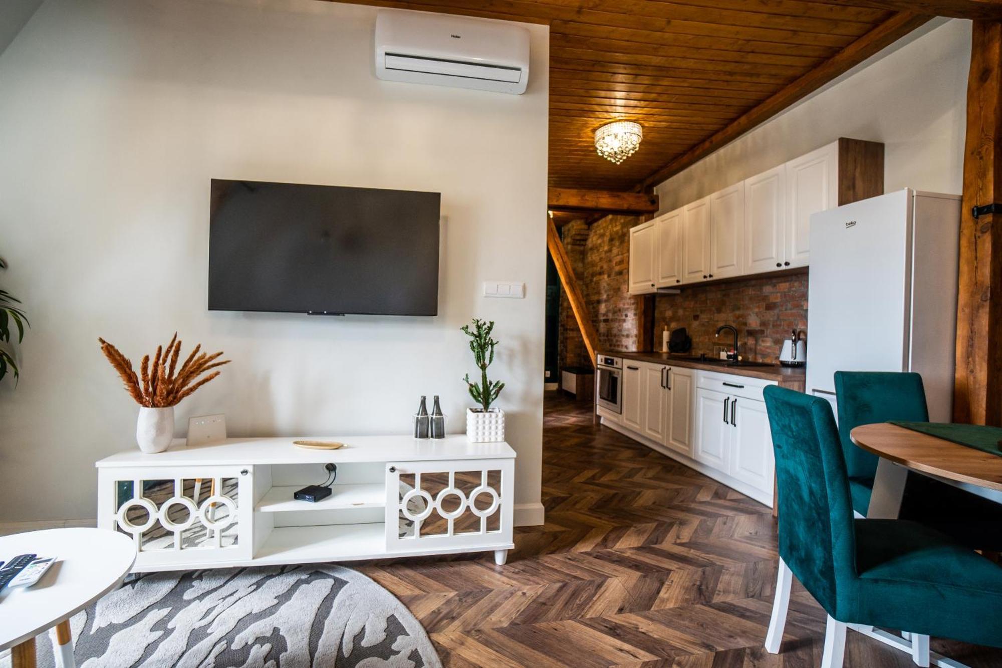 Apartamenty Pioro I Atrament Торунь Екстер'єр фото